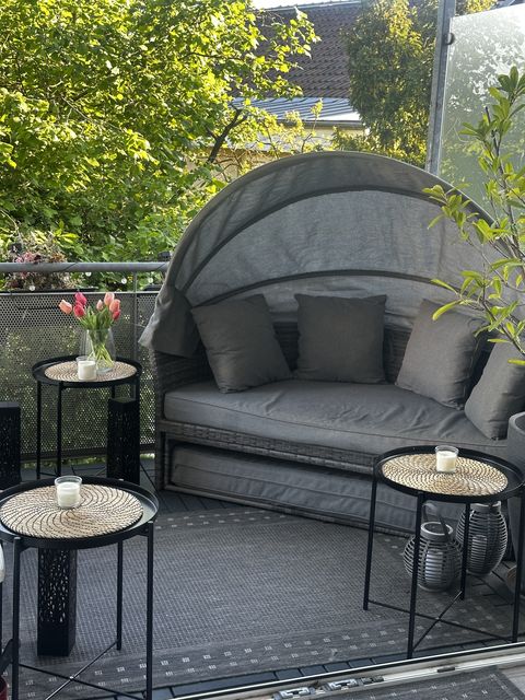 Location: Outdoor